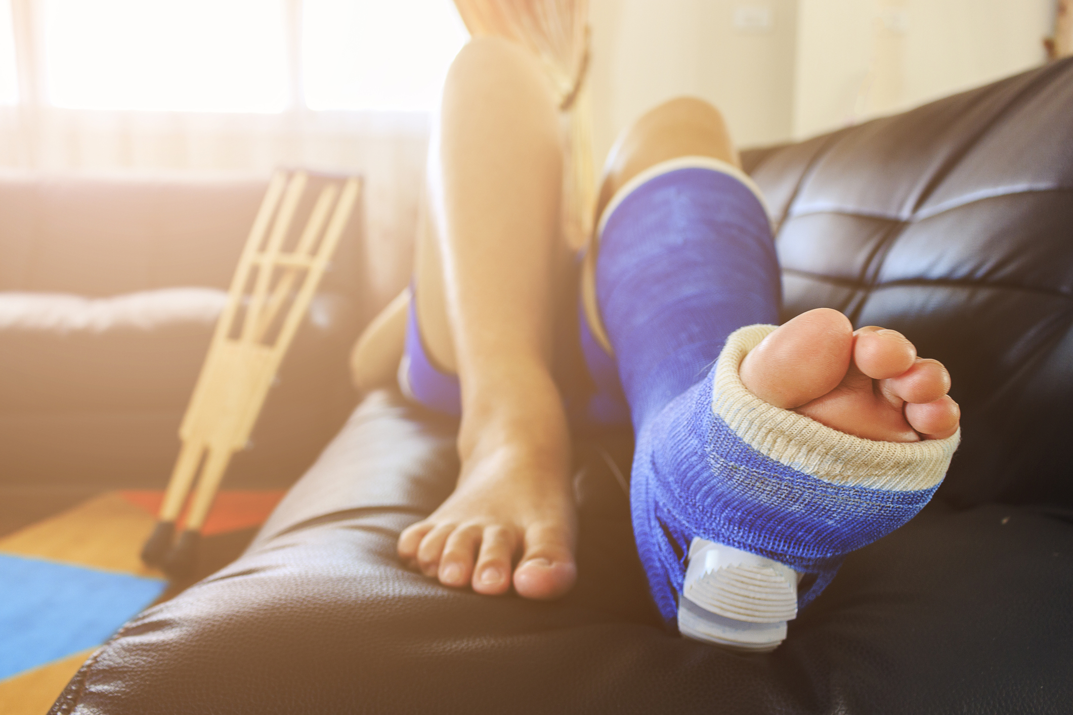 Dislocations and Fractures: Learn More About These Common Summertime Injuries
